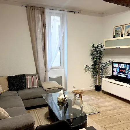 Cozy Centre - Plaza Nemausus 아파트 *