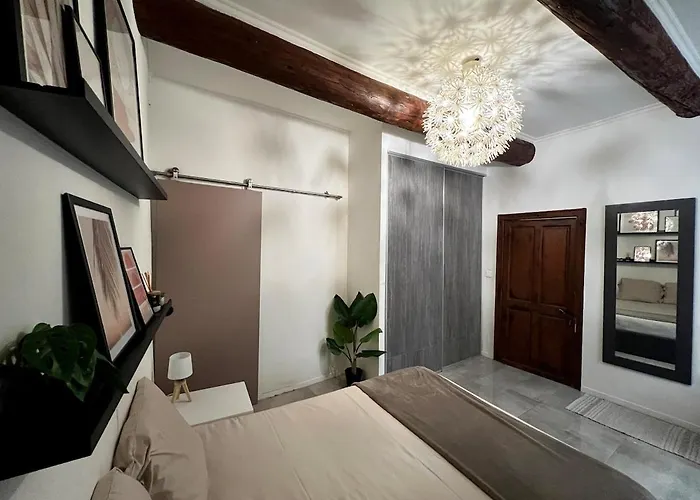 Cozy Centre - Plaza Nemausus נים